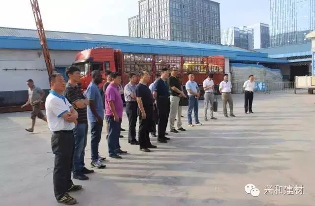 和顺|记事|湖北省住建厅、设计院领导及专家一行 莅临星河集团参观指导